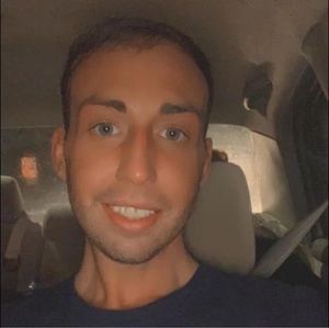 Meet your Posher, Jay